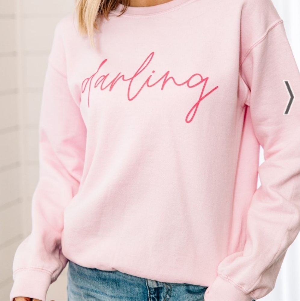 The Mint Julep Boutique Sweatshirt,  Size S, Pink